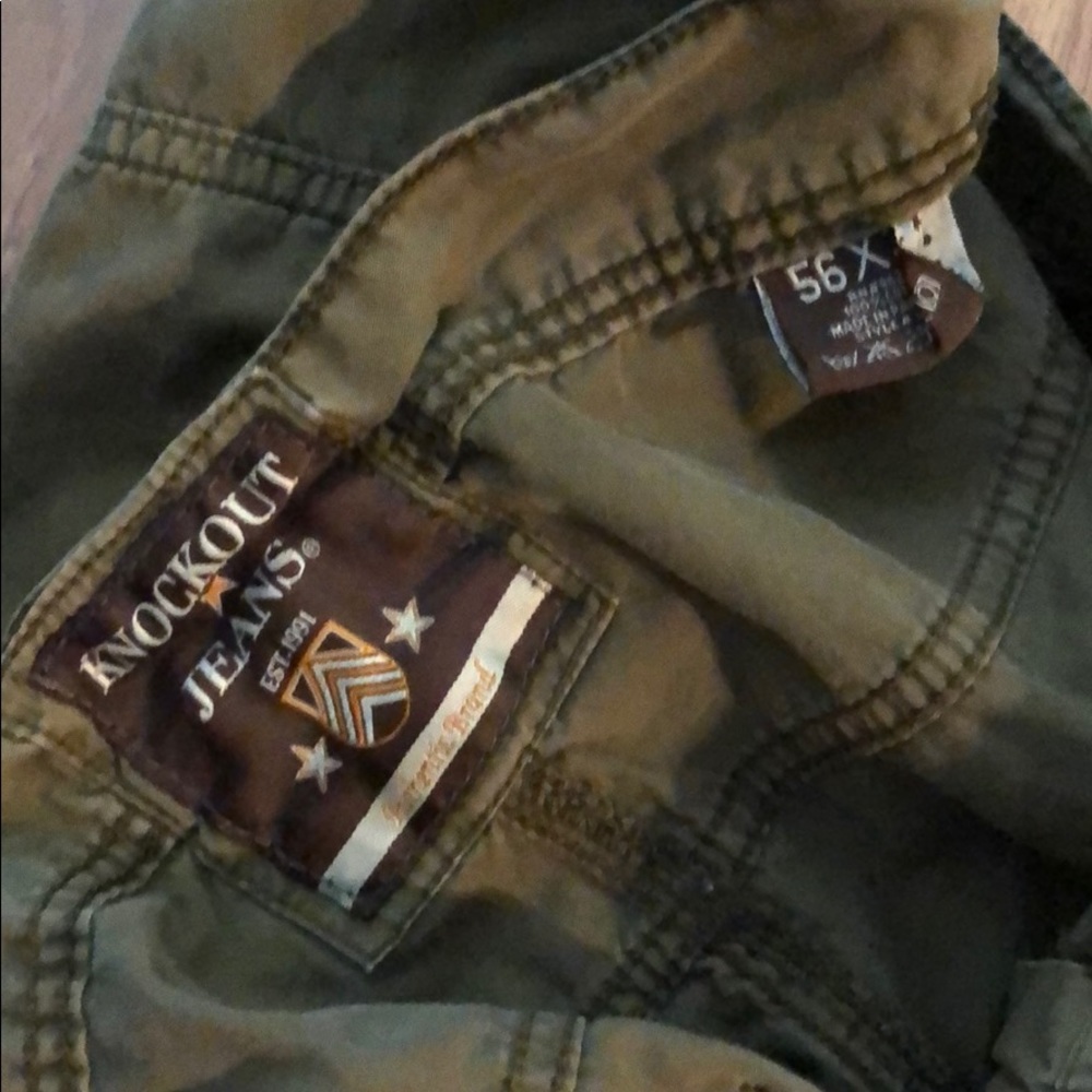 Knockout Cargo Pants - Picture 3 of 3